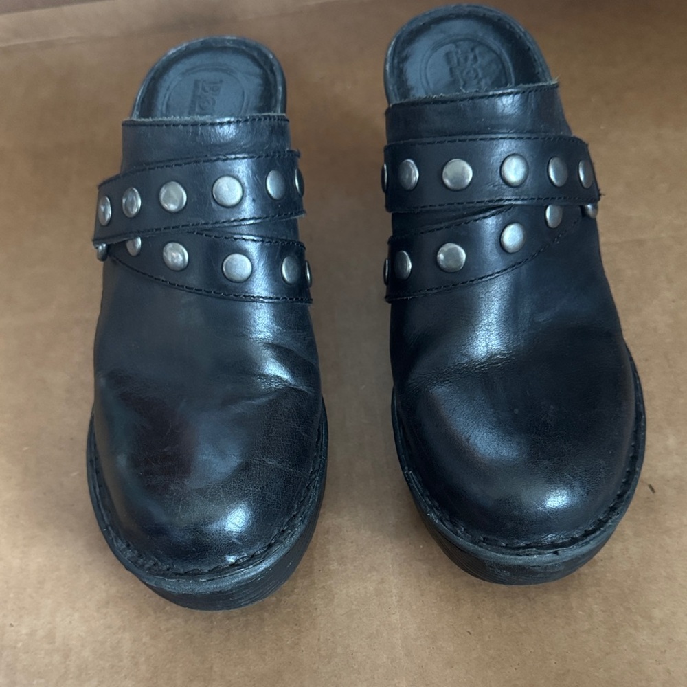 Born Black Leather Clogs with Silver Accents